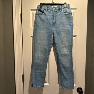 Abercrombie & Fitch The Skinny Hih Rise, Light wash blue jeans, ankle length